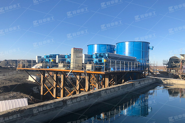 廂式壓濾機(jī)強(qiáng)度高，適合于處理細(xì)顆粒